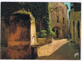 France Postcard Saint Paul Cote d&#39;Azur Fountain In The Main Street - £2.36 GBP