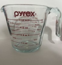 PYREX 2 Cup Glass Measuring Cup Red Lettering Open Handle 16 OZ - $14.84