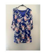 Lulu’s Women’s Floral V-Neck Cold Shoulder Mini Dress – Blue Floral, Size S - $429.44 MXN