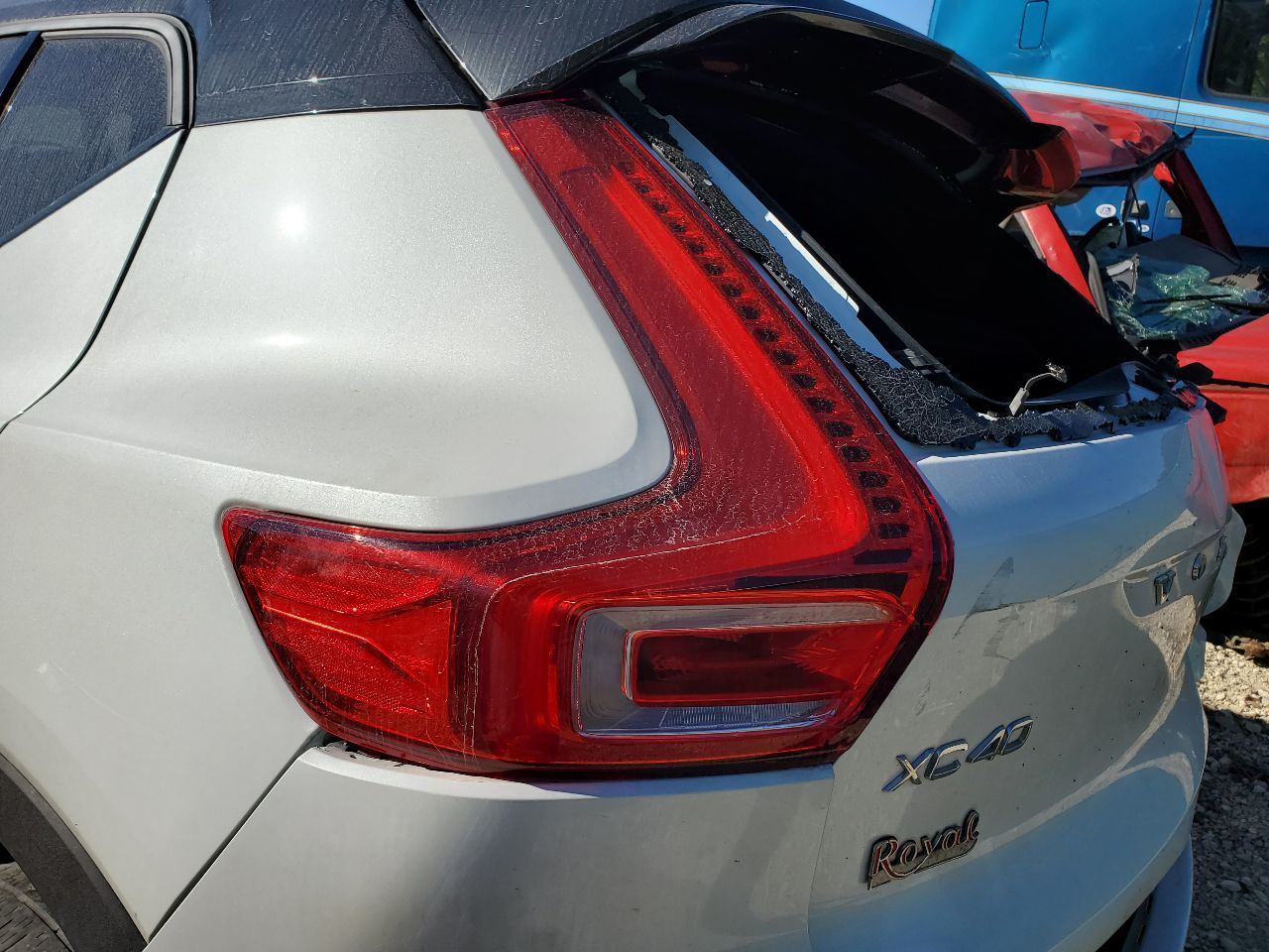 2019 2020 2021 2022 Volvo XC40 OEM Sunroof Glass Rear Section Item image 8