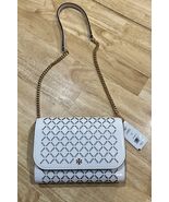 New Tory Burch Emerson Willa half Moon 165949 Stenciled Laser Cut Chain Bag - $5,192.33 MXN
