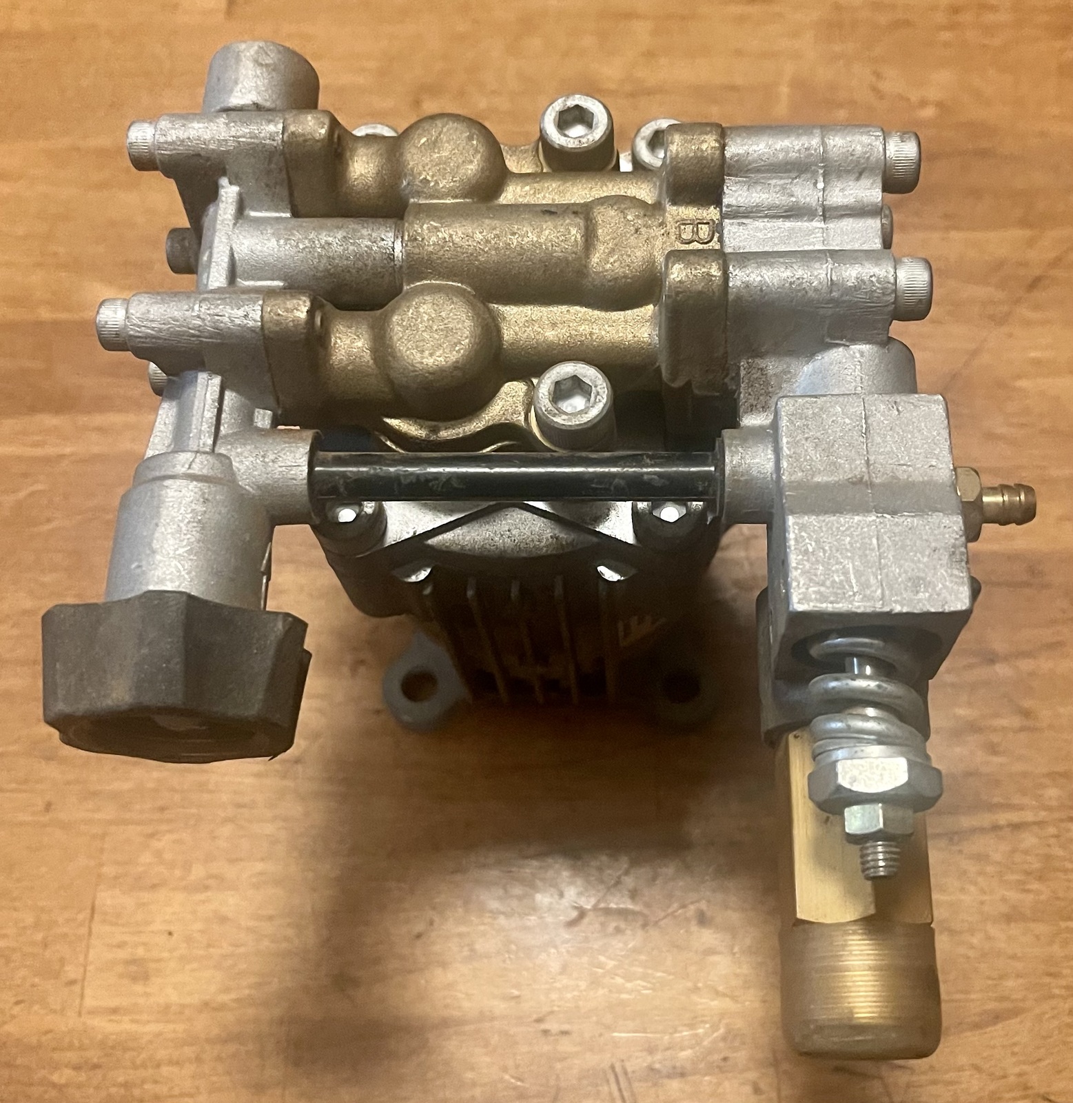 Himore pump PW29/2.5C Waspper pressure washer pump - £39.18 GBP