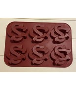 South Carolina SC Gamecocks Logo Silicone Muffin Pan Mold - £18.02 GBP