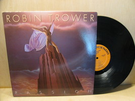 ROBIN TROWER LP- &quot;PASSION&quot; (GNPS-2187/Original press) 1987 - £14.42 GBP