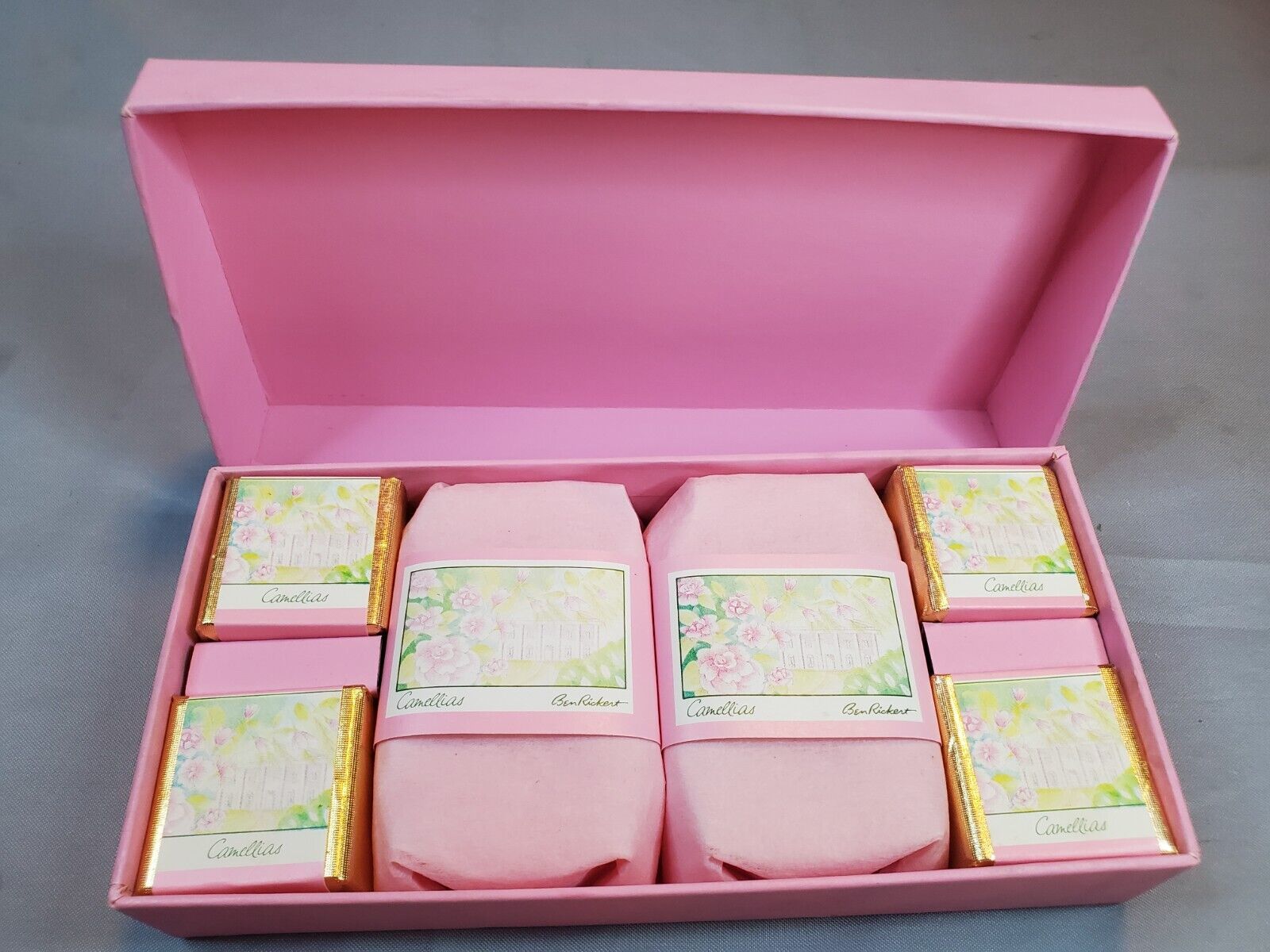 Ben Rickert Camellias Soap Cakes and Bath Cubes Pink Vintage Vanity Set - $14.80