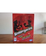 Scattergories Game of Categories by Hasbro Ages 13 plus New Factory Sealed - $141.98 MXN