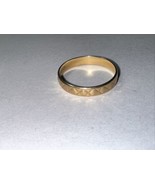 18k Gold Wedding Band Size 8 - $480.20 CAD