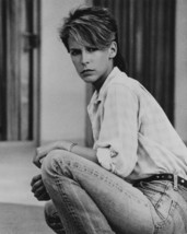 Jamie Lee Curtis Cool 1980's Pose in Shirt and Jeans 16x20 Canvas - $69.99