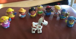 Fisher price little people lot of 10 Cow Hawaiian Girl Farmer - $281.97 MXN