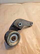 Detroit Diesel DD15 Engine Belt Tensioner A4722020340 OEM - $39.30