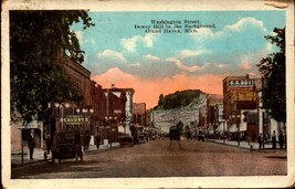 Vintage POSTCARD-WASHINGTON St.,Dewey Hill In Background, Grand Haven, Mi BK50 - £4.71 GBP