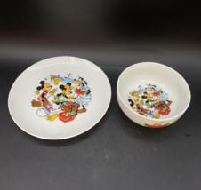 Disney Mickey Minnie Mouse Ceramic Bowl Plate Pluto Goofy Donald Picnic at Beach - £31.81 GBP