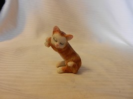 Ceramic Brown &amp; Yellow Tabby Cat Figurine, Sleeping with Paws Crossed - £23.59 GBP