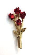 Vtg Red Enamel &amp; Gold Tone Rose Bouquet  Brooch &quot;C&quot; Catch Pin Matte Satin Finish - £7.96 GBP