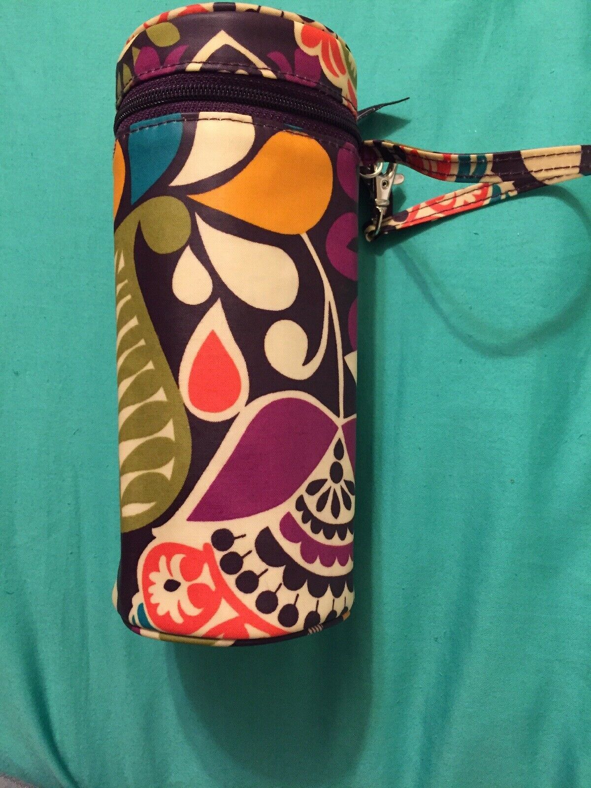 NWOT VERA BRADLEY Versatile PLUM CRAZY BOTTLE CADDY - $16.60