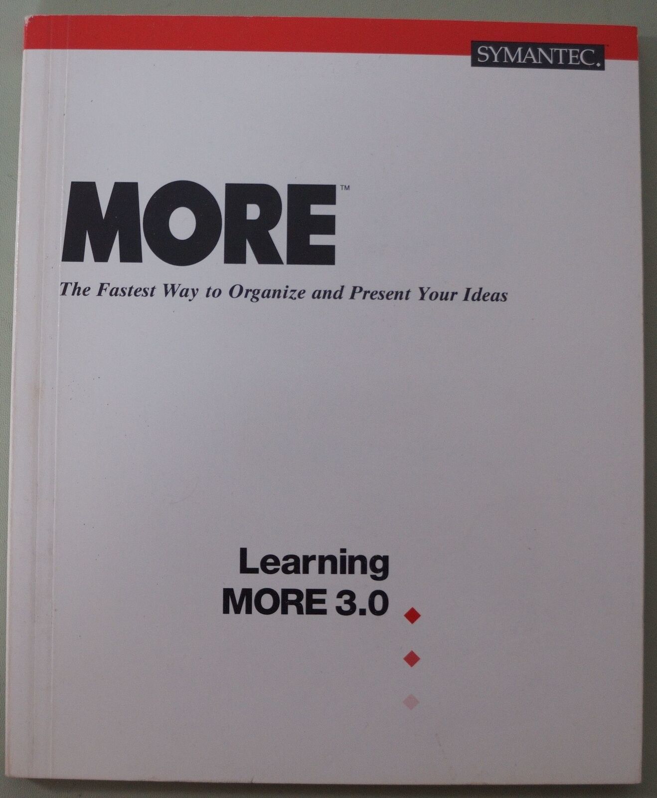 Symantec MORE for Macintosh - Learning MORE 3.0 - User Guide - $9.77