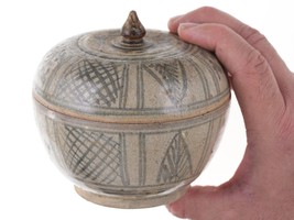 15th Century Thai Sawankhalok Kiln Condiment Jar with Lid u - £178.05 GBP