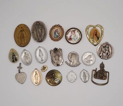 Lot of 19 Religious Medallion St. Christopher Mary St. Teresa etc - £44.09 GBP