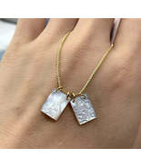 Chain with a scapular-type pendant in mother-of-pearl shell with Jesus a... - $20.00