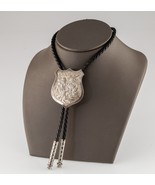 Sterling Silver Etched Shield Bolo Tie with Braided Leather Strap - €338,02 EUR