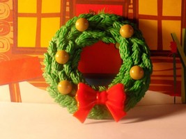 Christmas Wreath w/red bow and tan bulbs fits American Girl Dolls Our Generation - £5.46 GBP