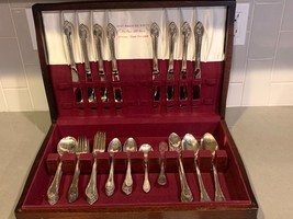 Rogers Bros 1847 Remembrance 59 Piece Silver Plate Silverware Set - $154.71