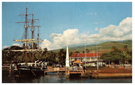 Lahaina Waterfront w Carthaginian &amp; Pioneer Inn Maui Hawaii Postcard - £7.86 GBP
