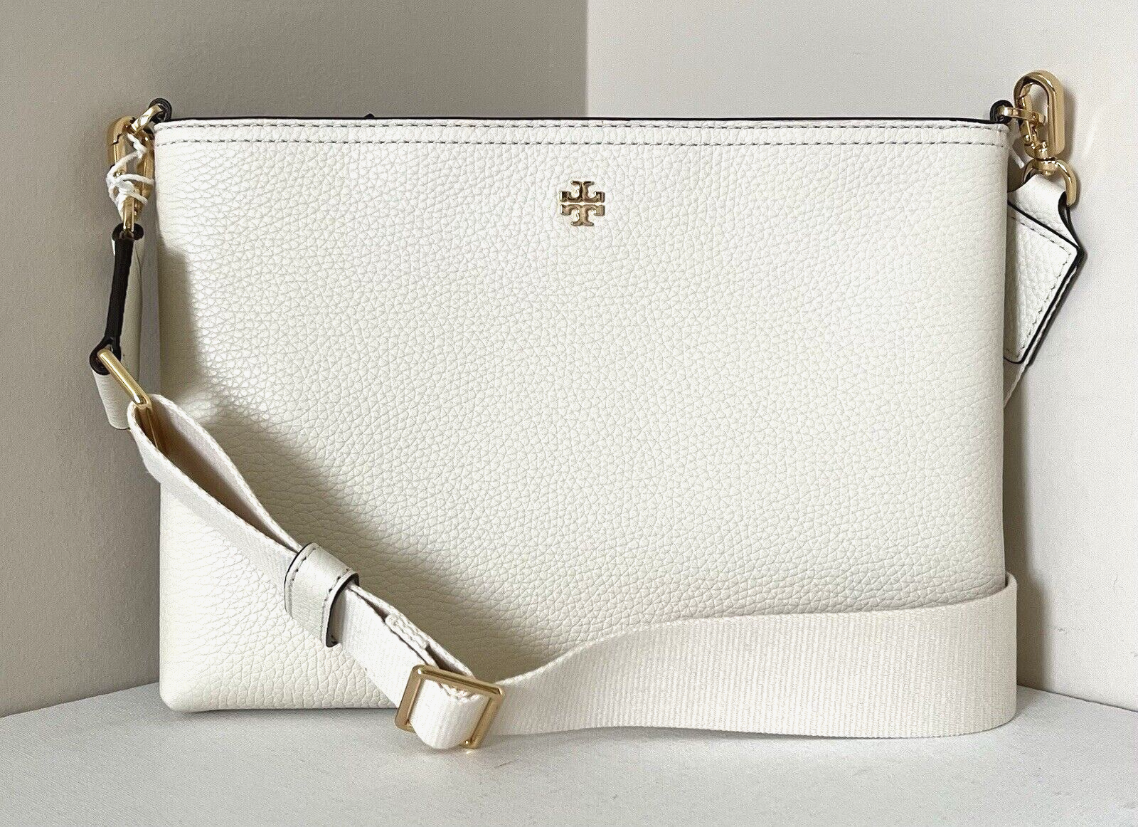 Tory burch mcgraw leather swingpack hotsell