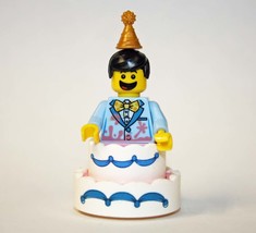 Party Cake Man  Building Minifigure Bricks US - £7.42 GBP