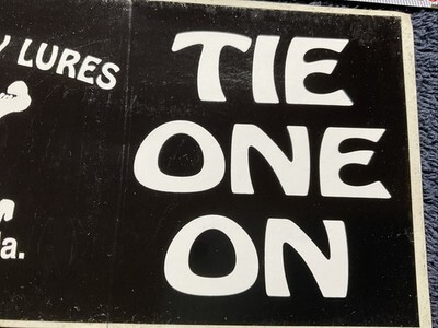 TRADER BAY LURES - Boat or Truck Sticker - 7.5” X 4” - TITUSVILLE FLA FL - NOS Item image 4
