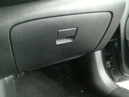 SENTRA    2014 Glove Box 1044414851 - $1,203.03 MXN