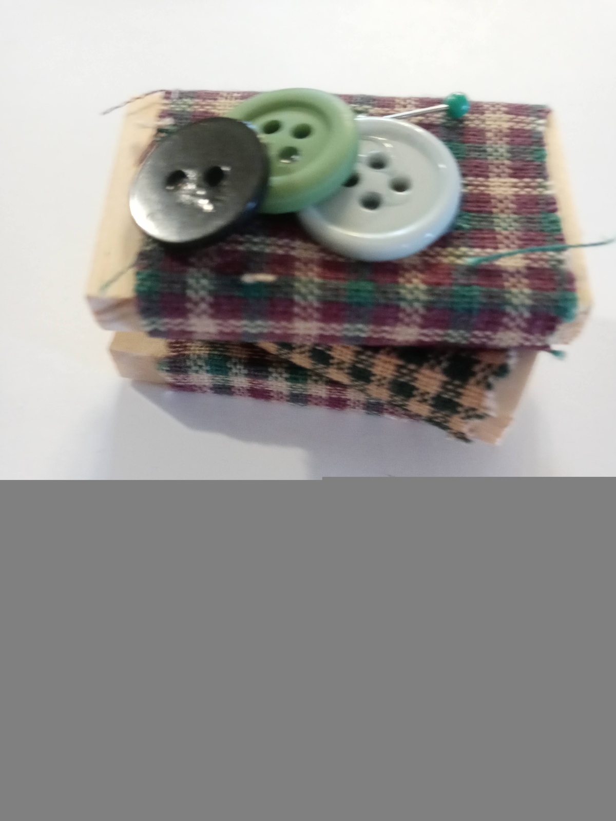 Handmade wooden miniature sewing supplies  - $3.95
