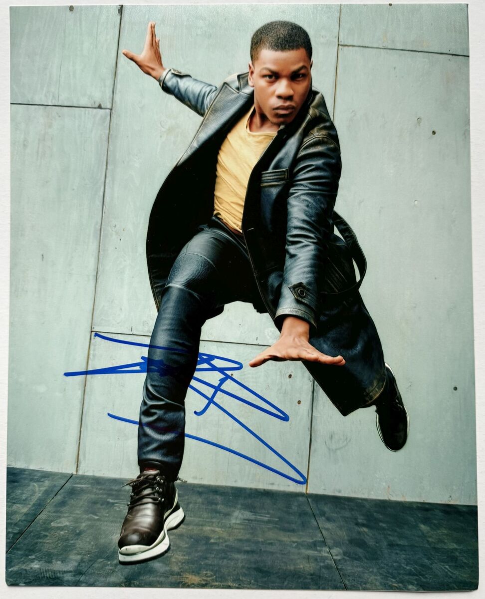John Boyega Autographed Glossy 8x10 Photo - $29.00