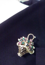 Vintage Golden Pin Brooch 1 Small Basket Of Genuine Emerald Ruby Sapphire Flower - $36.00