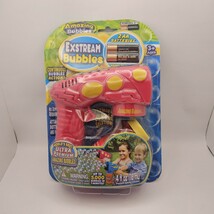 Amazing Bubbles Exstream Bubbles Toy Gun Red New - $8.00