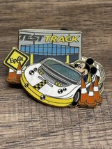 DISNEY 2009 WDW EPCOT TEST TRACK CAR RIDE LOGO MICKEY MOUSE TRADING PIN KG - $188.27 MXN