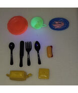 Vintage 1960s Barbie Doll Size Random Kitchen Dishes LOT Acrylic / Plastic - $486.56 MXN