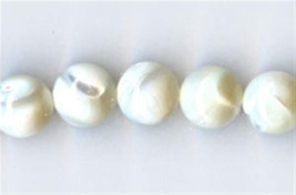 10mm White Mother of Pearl Round Beads (10 Beads) - £3.16 GBP