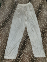 Vintage Olga 95080 Silky Off White Ivory Nylon Lounge/Pajama Bottoms Size S - $24.74