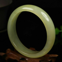 Hand Carved Serpentine Bangle, 60mm Diameter, 16mm wide, 7mm thick.  - £71.84 GBP