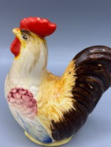 Vintage Hand Painted Ceramic Rooster &amp; Hen Salt &amp; Pepper Shakers Japan - $202.16 MXN