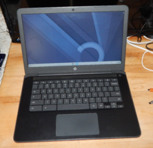 HP Chromebook 14" AMD A4-9120 1.60GHz 4GB 2 GB Hard Drive - $48.98