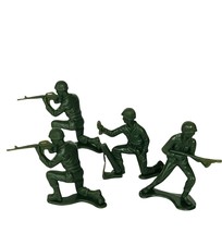 Army Men Toy Soldiers plastic military mixed LOT figures vtg Marx mpc usa mcm 22 - £11.03 GBP