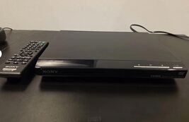 Sony DVP-SR210P CD DVD Player Slim Black Remote RMT-D197A Compact Dolby ... - $26.59