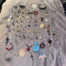 Vintage Jewelry Lot Of 75 Single Earrings For Crafts Crafting Pierced &amp; Clip - £7.62 GBP