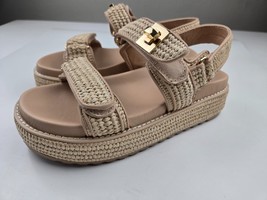 Steve Madden Women&#39;s Bigmona Sandal, size 7 - $59.40