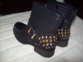 Via Pinky JAYDA 13 black embellished fashion studded ankle boots SZ 10 NEW - £48.62 GBP