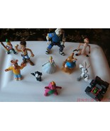 LOT of 11  Hotwheels, Disney,Hasbro Muppets Warner Bros Playmates Barney... - $209.07 MXN