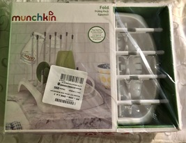 Munchkin Fold Cup and Bottle Drying Rack - White - £10.31 GBP