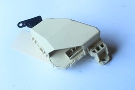 2009-2011 HYUNDAI GENESIS, FUSE RELAY JUNCTION BOX  C115 image 3